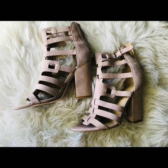 Ivanka Trump Block High Heels - Picture 1 of 5